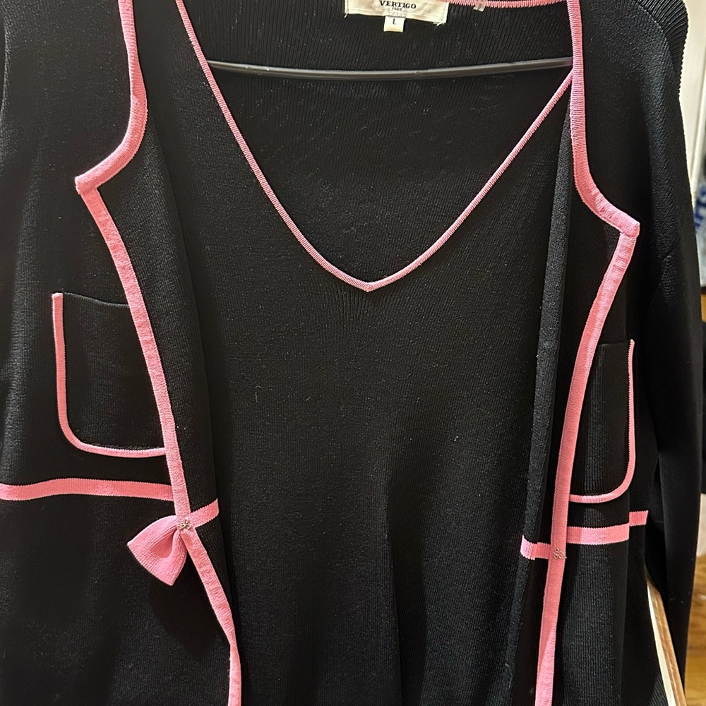 Gorgeous VERTIGO PARIS 2 piece knit top and dress outfit black pink nwot L Suit - Picture 4 of 4